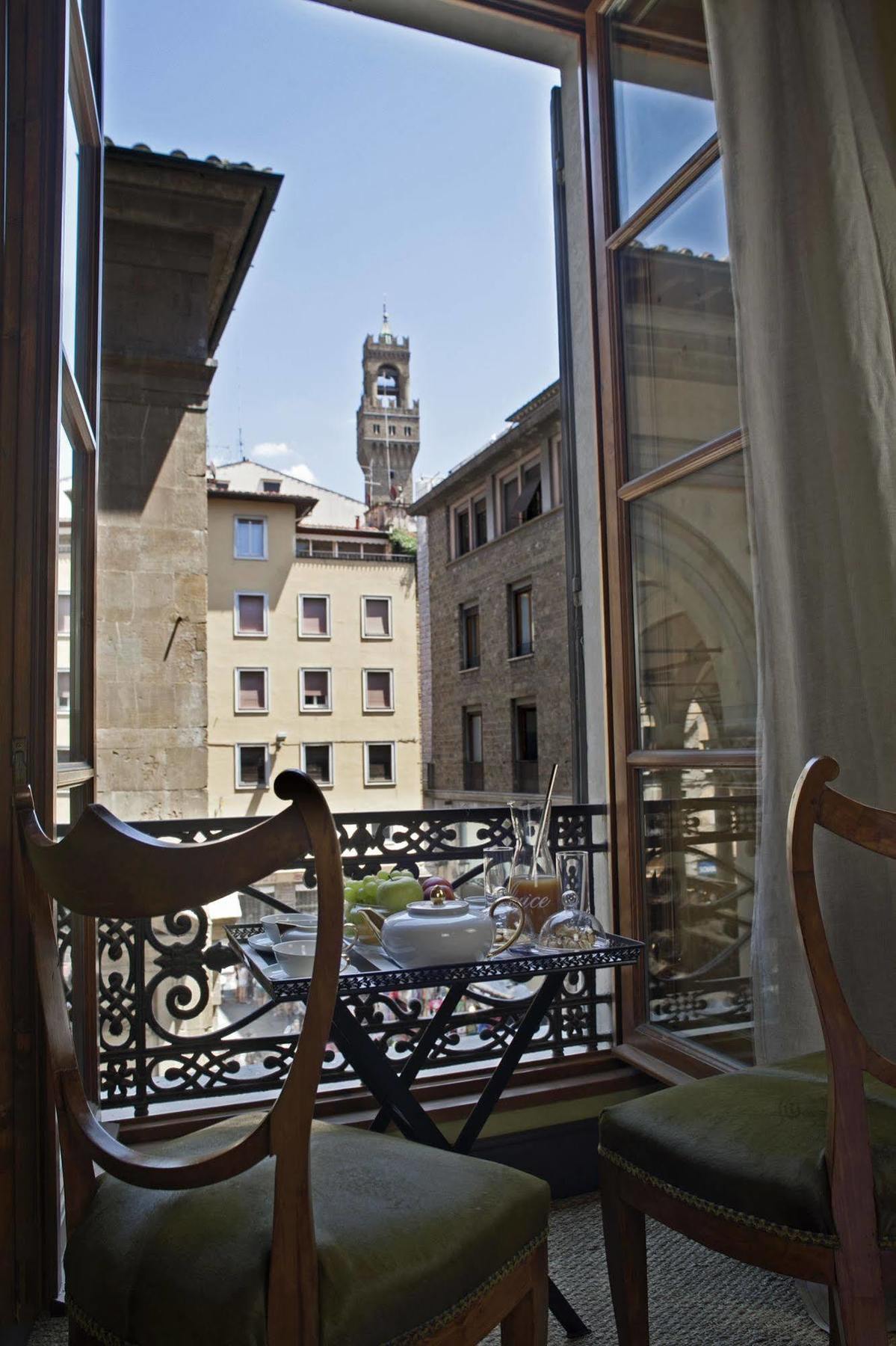 Porcellino Gallery Art Boutique Bb Florence Exterior photo